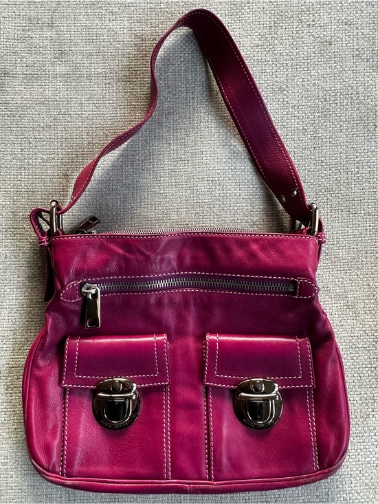 Marc Jacobs Handbags - Marc Jacobs Vintage Small Stella Fuchsia Leather Shoulder Bag